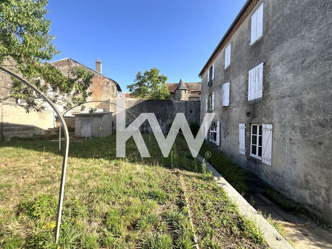 Appartement à LE DORAT