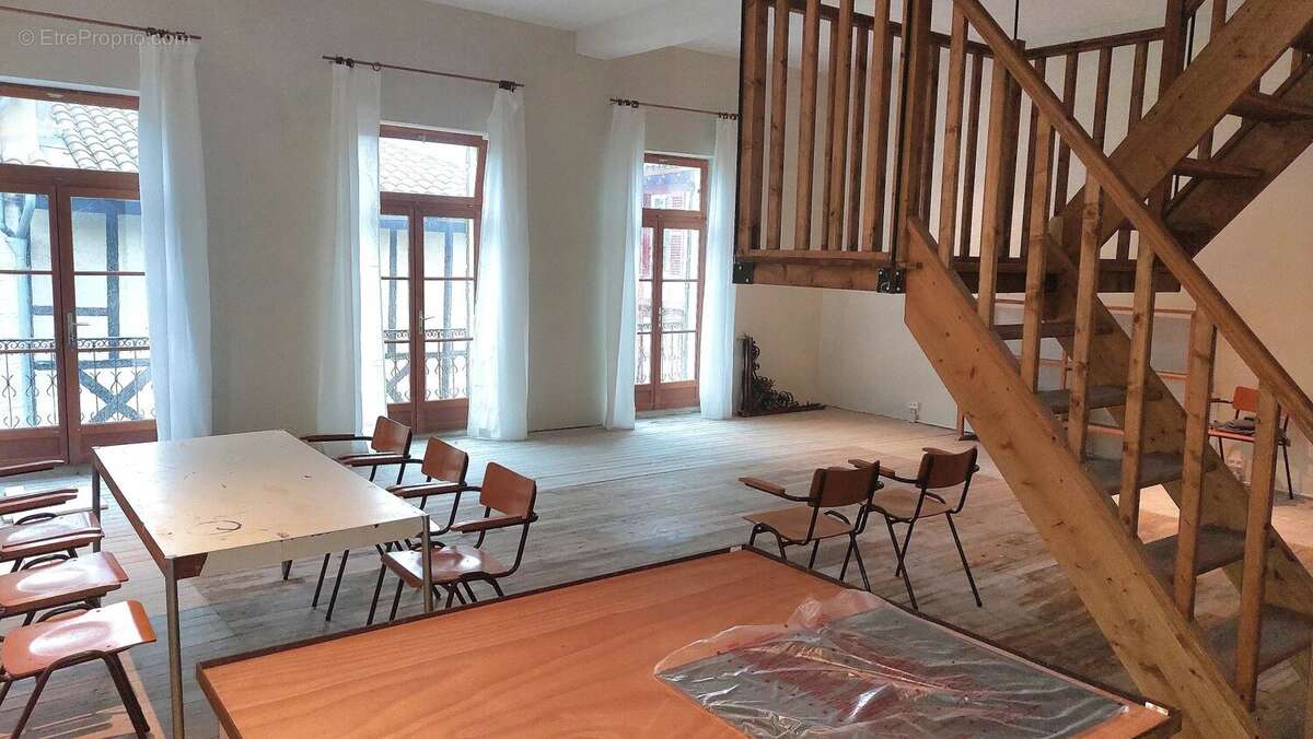 Appartement à MONFLANQUIN