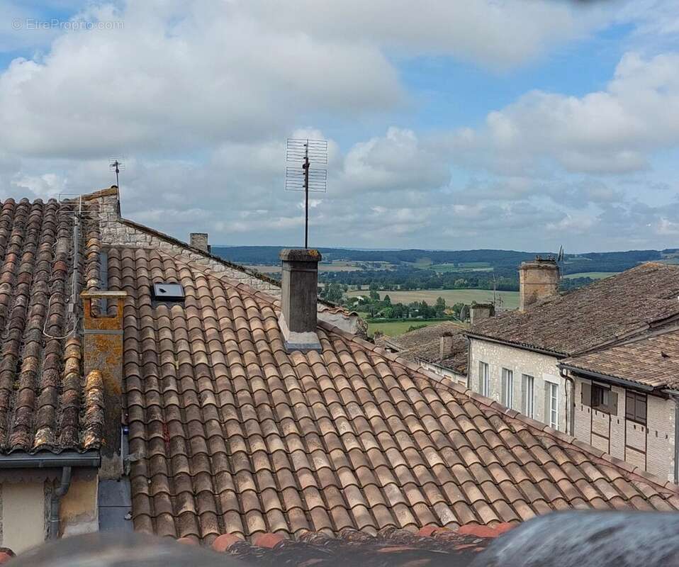 Appartement à MONFLANQUIN