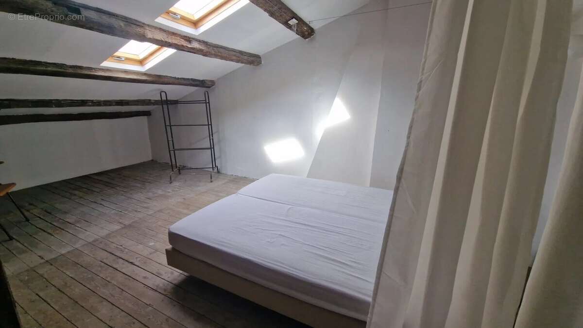 Appartement à MONFLANQUIN