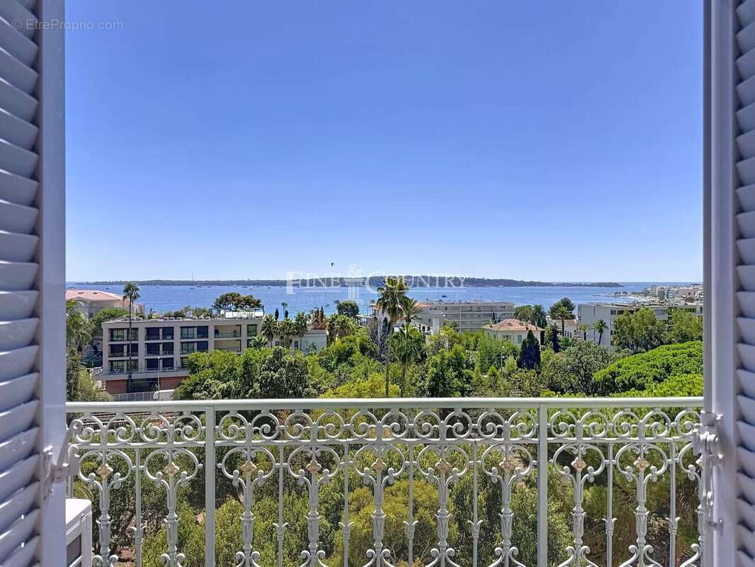 Appartement à CANNES