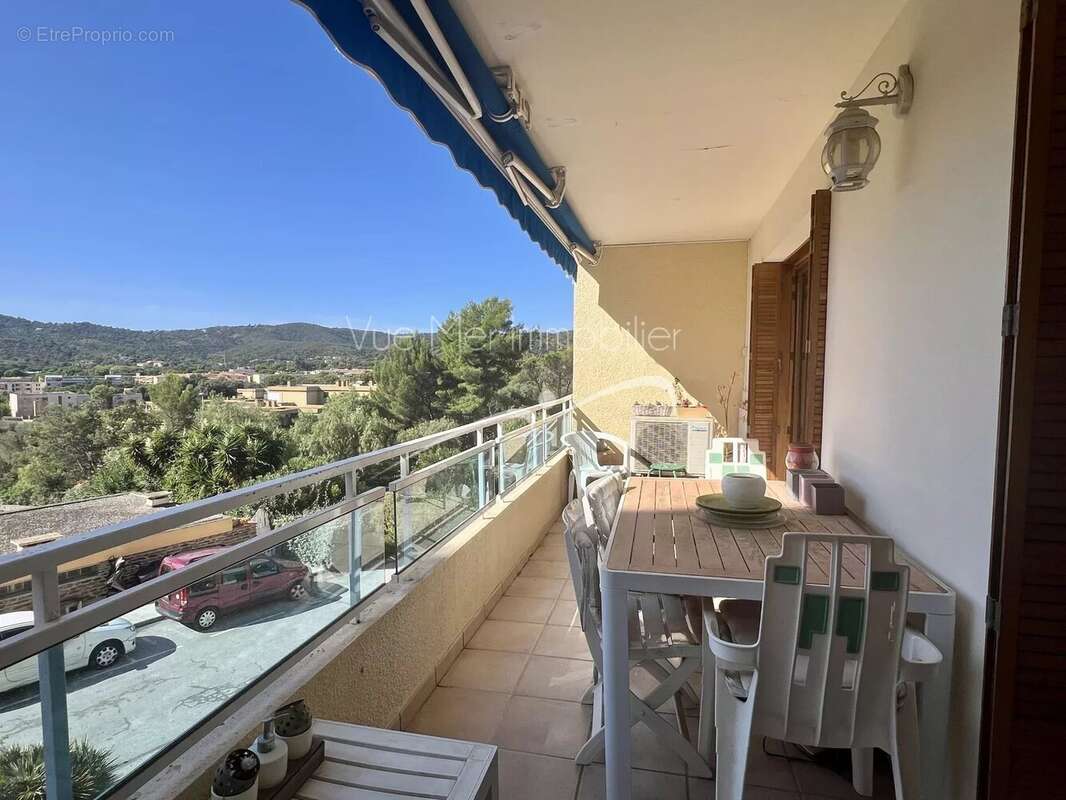 Appartement à BORMES-LES-MIMOSAS