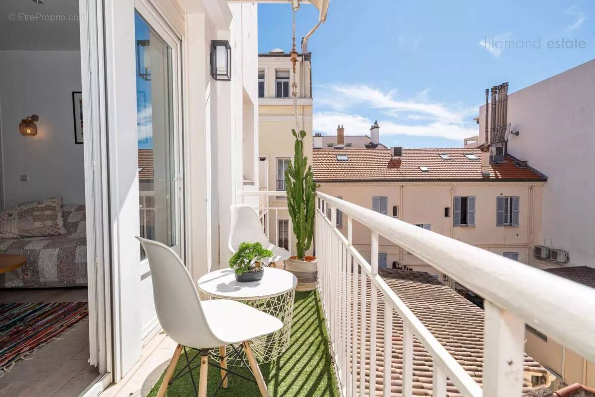 Appartement à CANNES