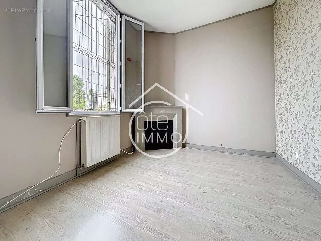 Maison à CASTILLON-LA-BATAILLE