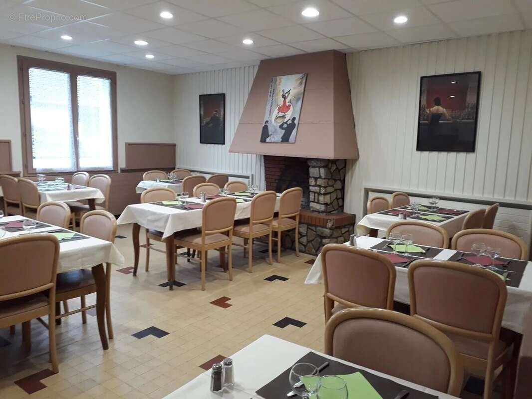 Appartement à CHATTE