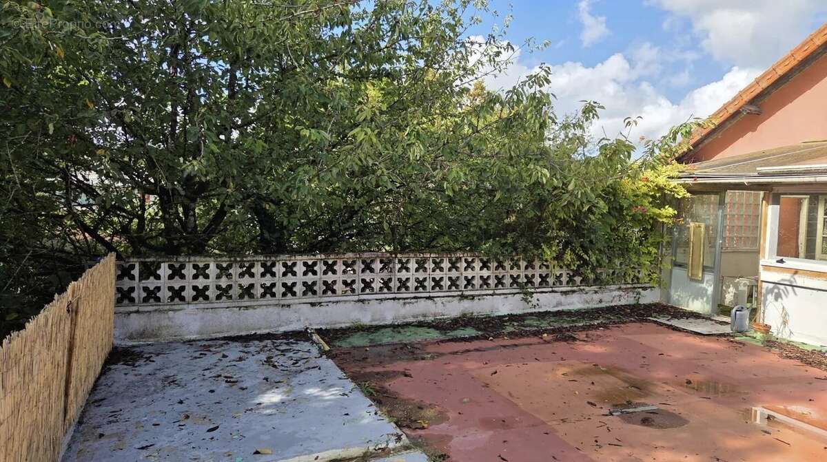 Maison à SAINT-MARCEL