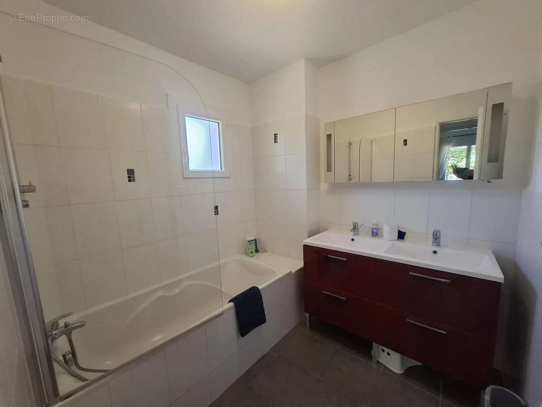 Maison à MOISSAC-BELLEVUE