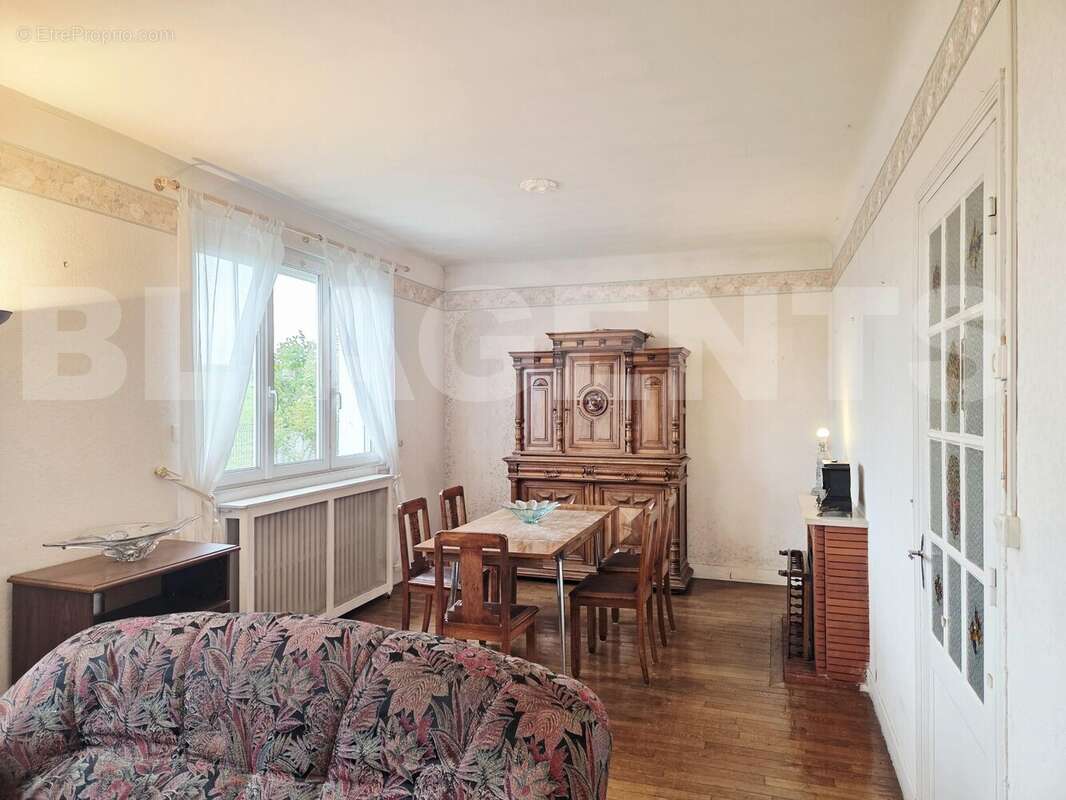 20250829_140944 - Maison à AVALLON