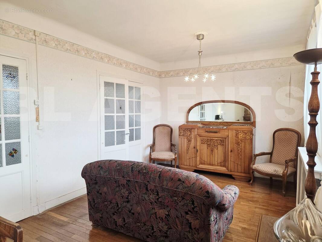 20250829_141008 - Maison à AVALLON