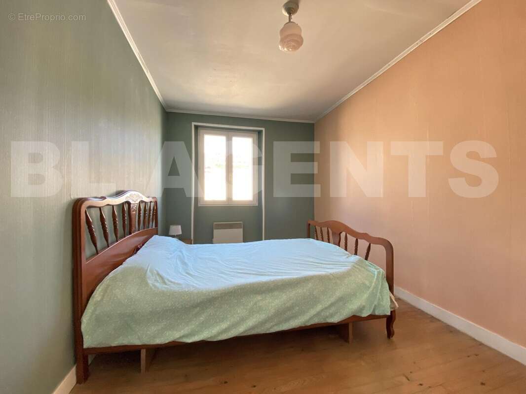 IMG_5433 - Maison à SAINT-MARTIN-LACAUSSADE