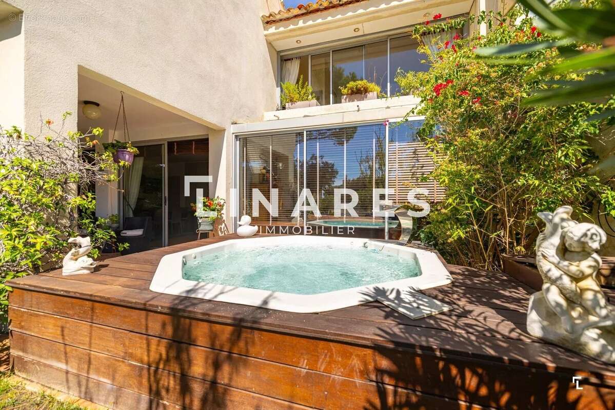 Maison à MARSEILLE-7E