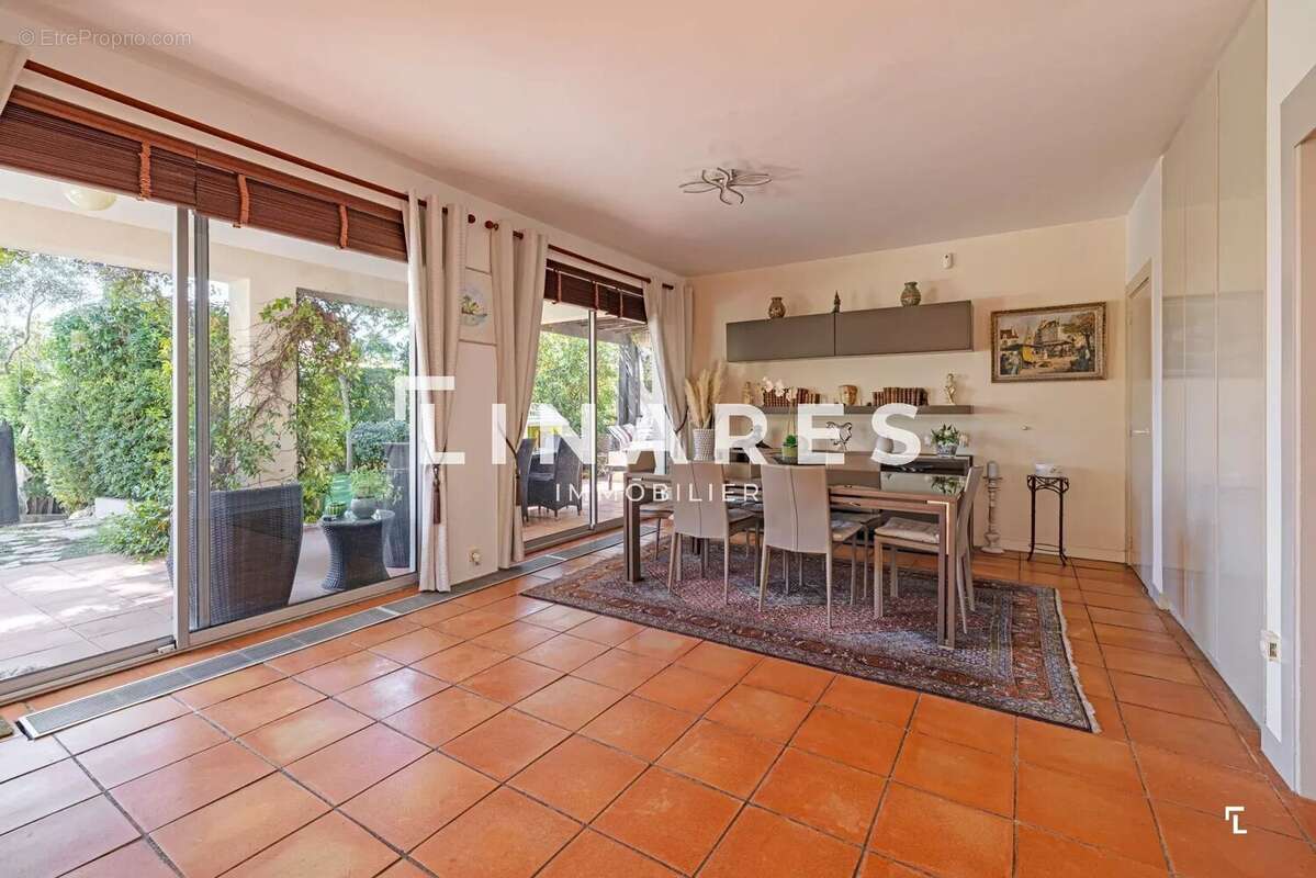 Maison à MARSEILLE-7E