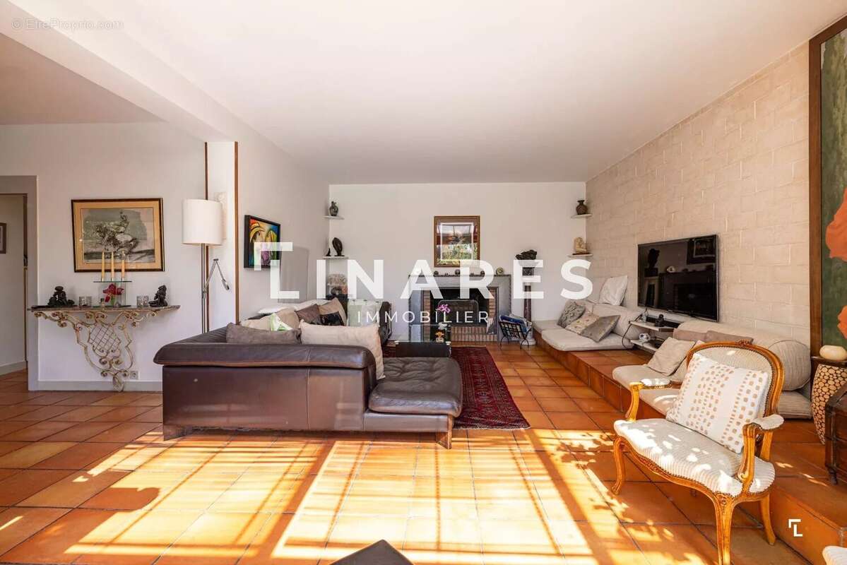 Maison à MARSEILLE-7E