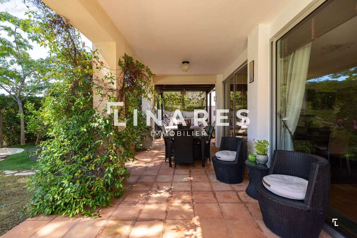 Maison à MARSEILLE-7E