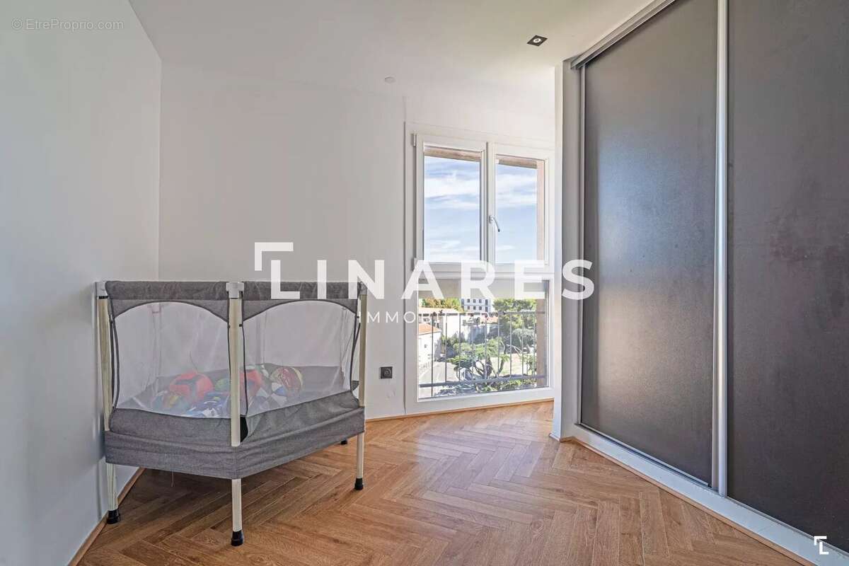 Appartement à MARSEILLE-9E