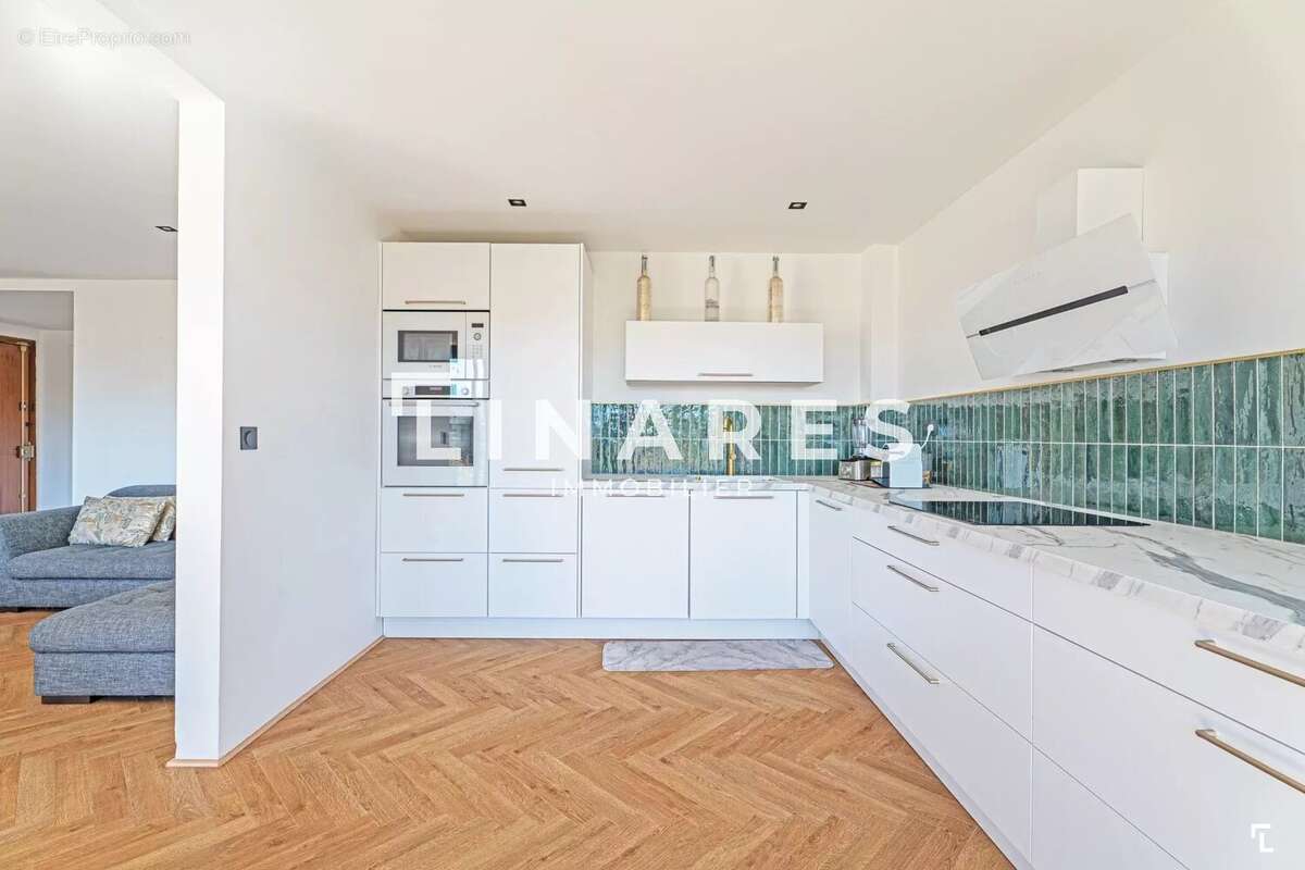 Appartement à MARSEILLE-9E