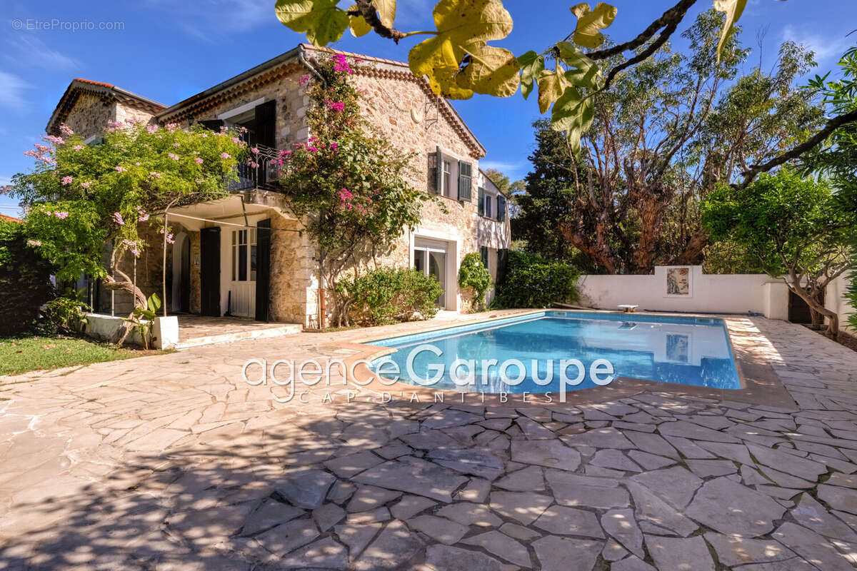 Maison à ANTIBES
