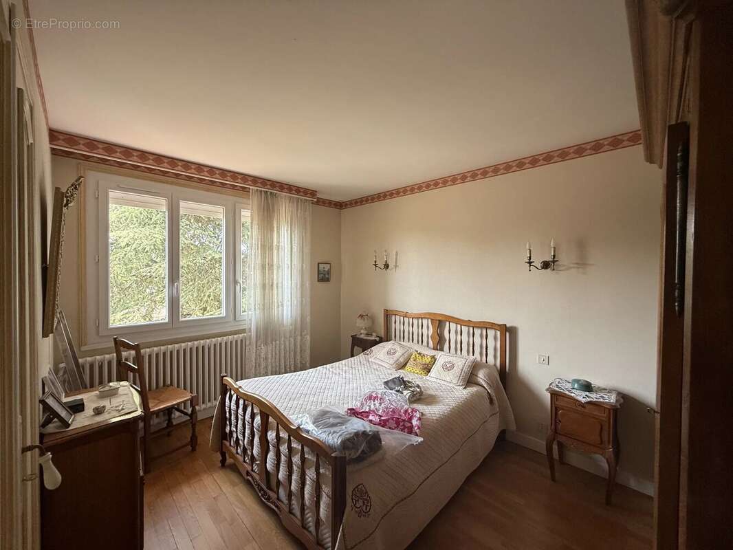 Maison à CORCELLES-EN-BEAUJOLAIS