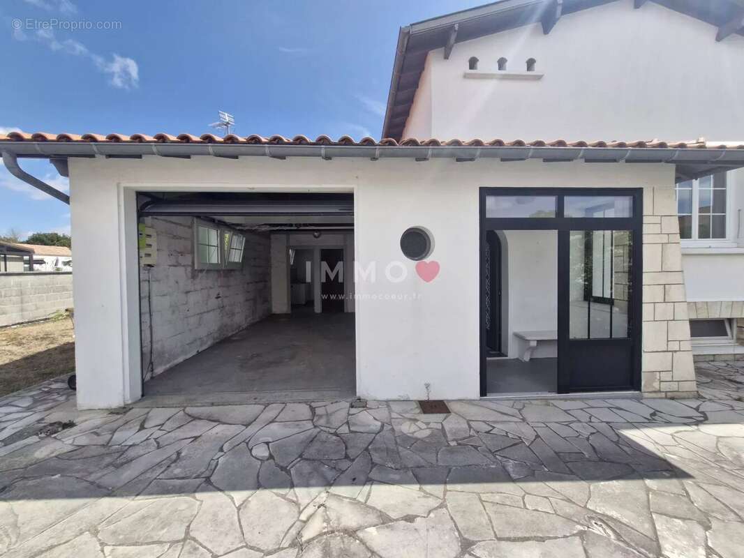 Maison à AIGREFEUILLE-D&#039;AUNIS