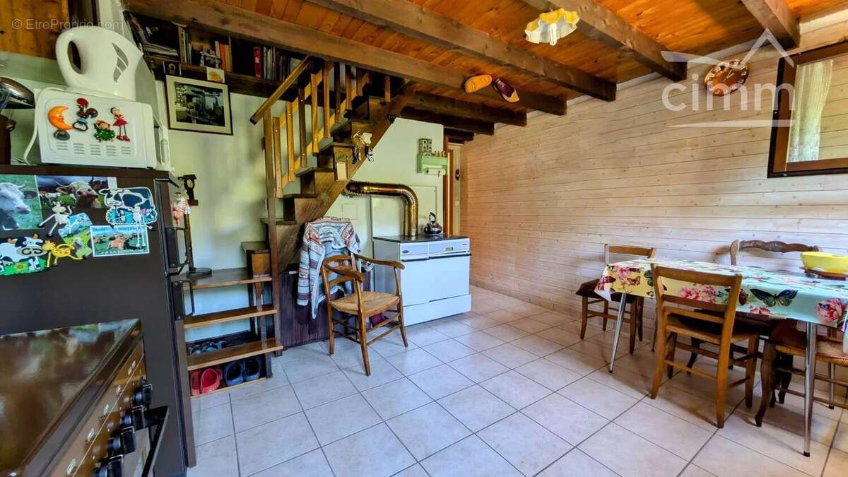 Maison à SAINT-PIERRE-DE-CHARTREUSE