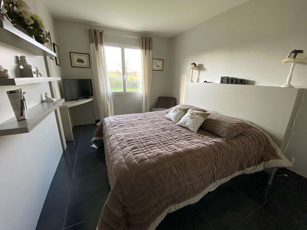 Maison à ARGENTON-SUR-CREUSE