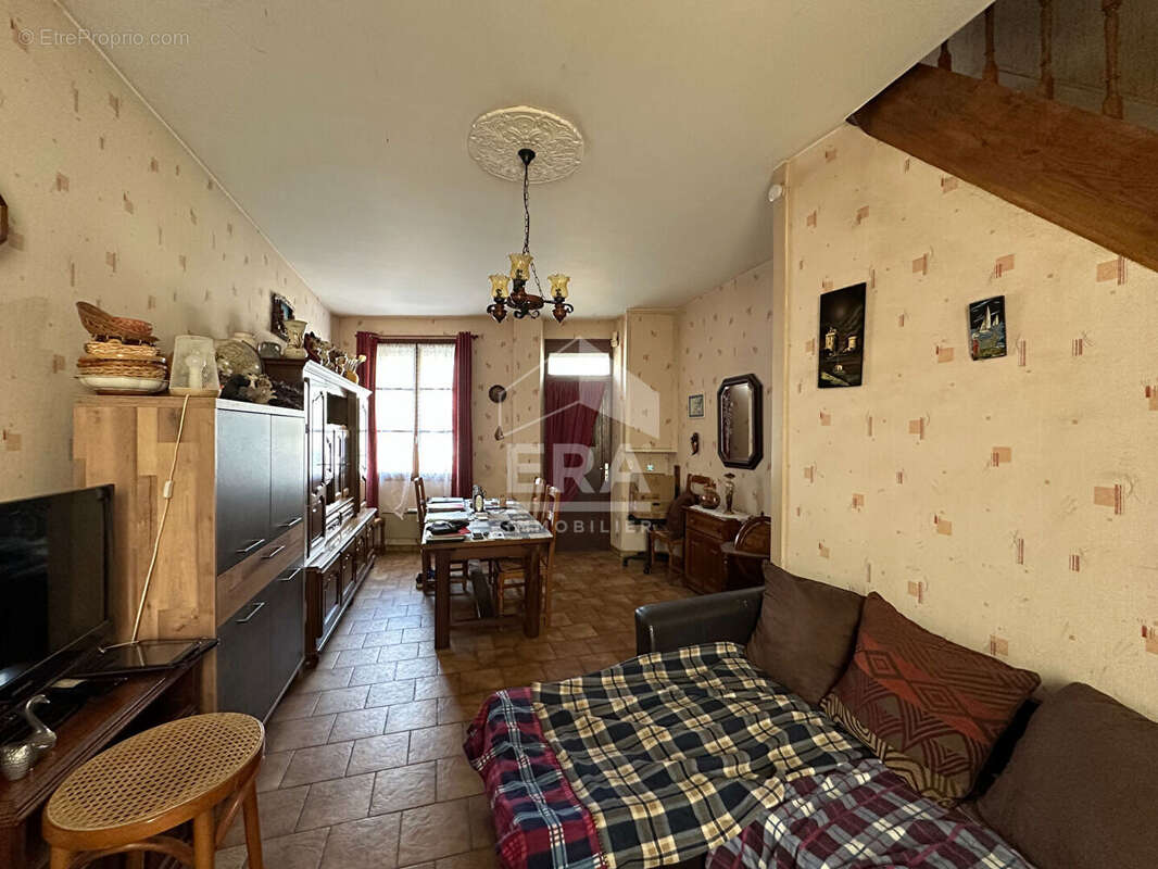 Maison à CHATEAUROUX