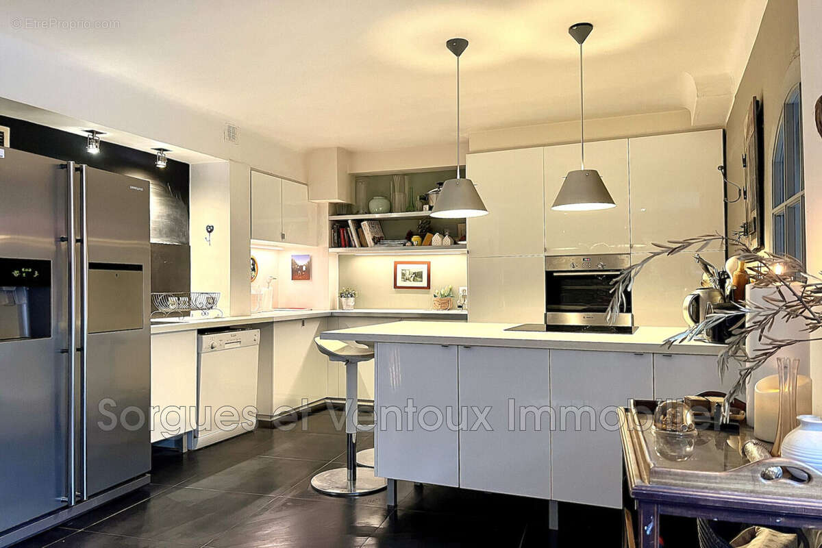 Maison à L&#039;ISLE-SUR-LA-SORGUE