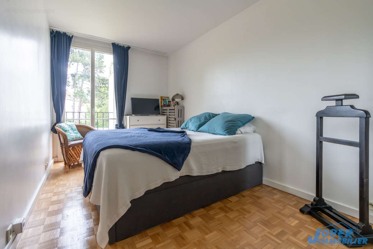 Appartement à NOGENT-SUR-MARNE