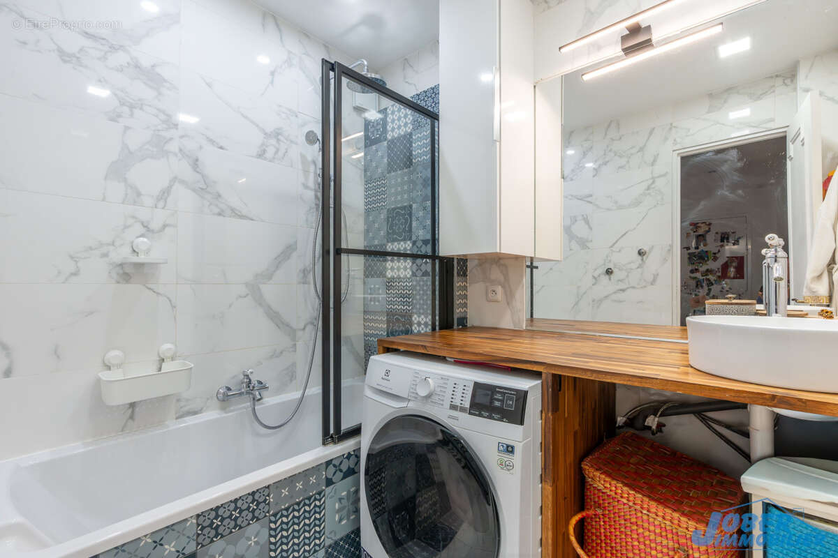 Appartement à NOGENT-SUR-MARNE