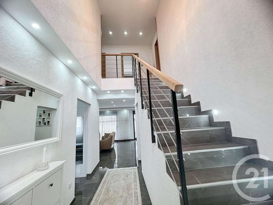 Maison à CORMONTREUIL