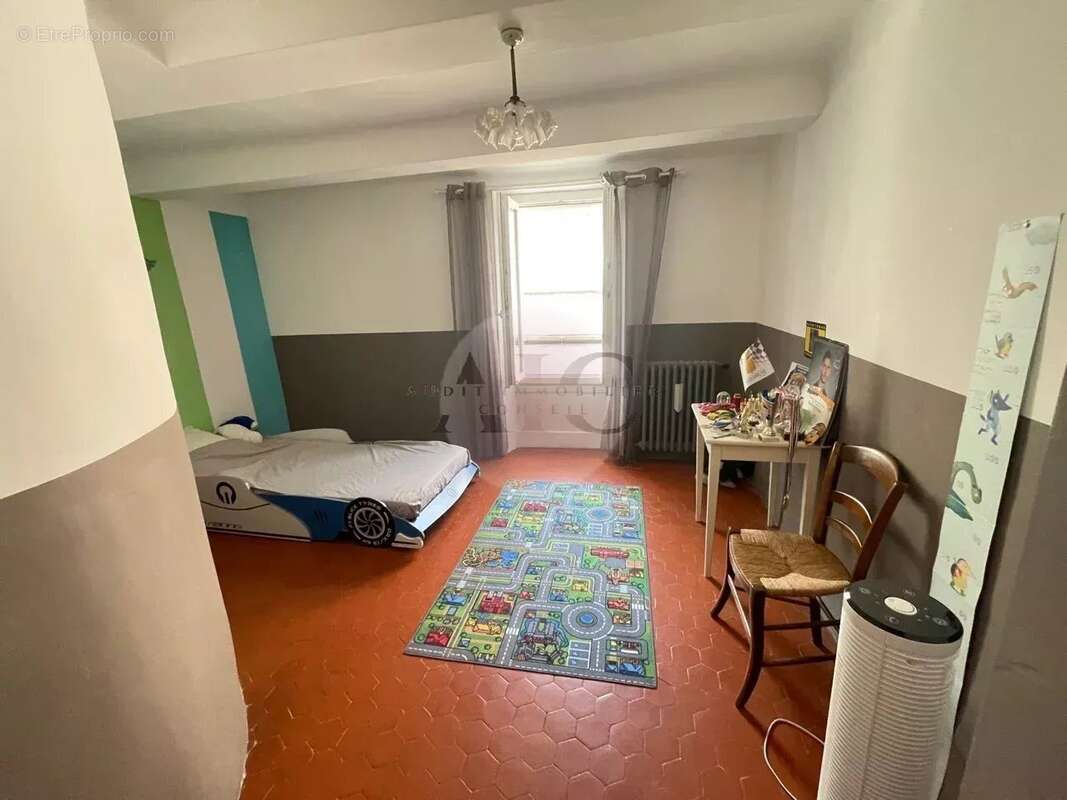 Appartement à FAYENCE