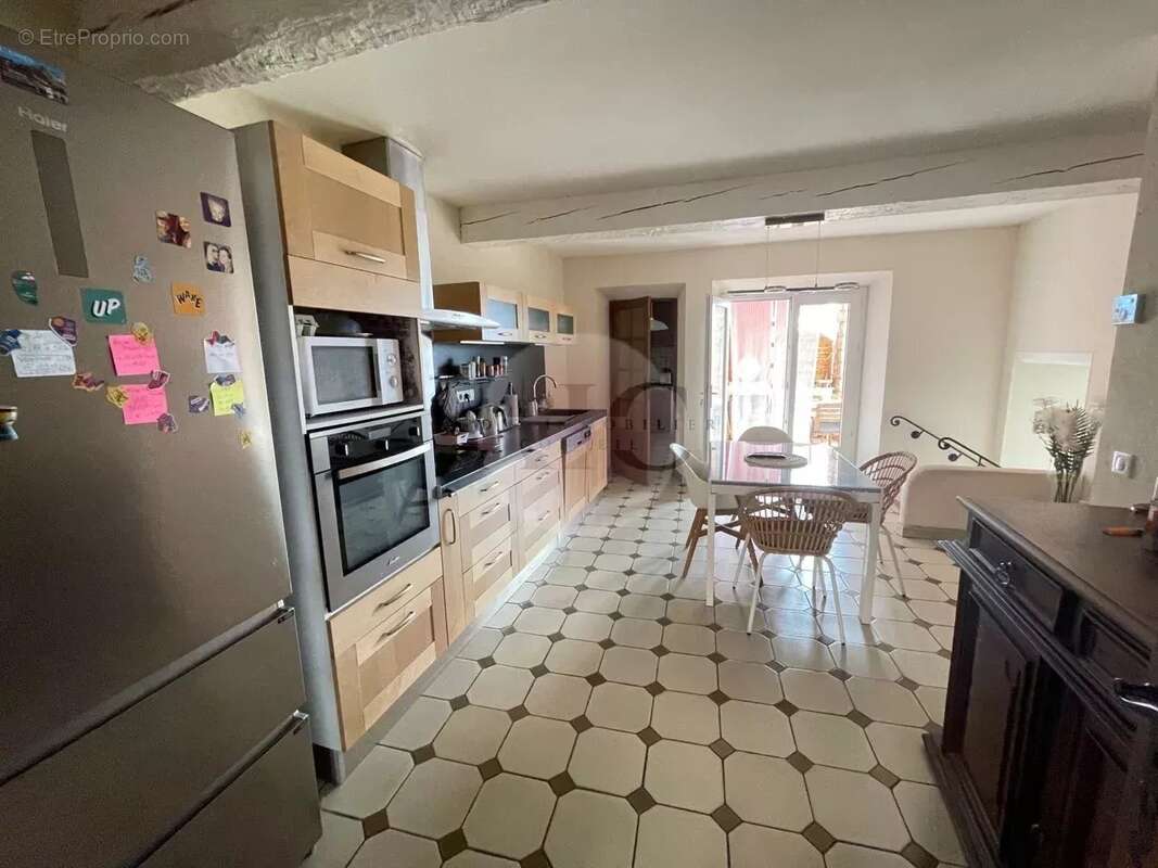 Appartement à FAYENCE
