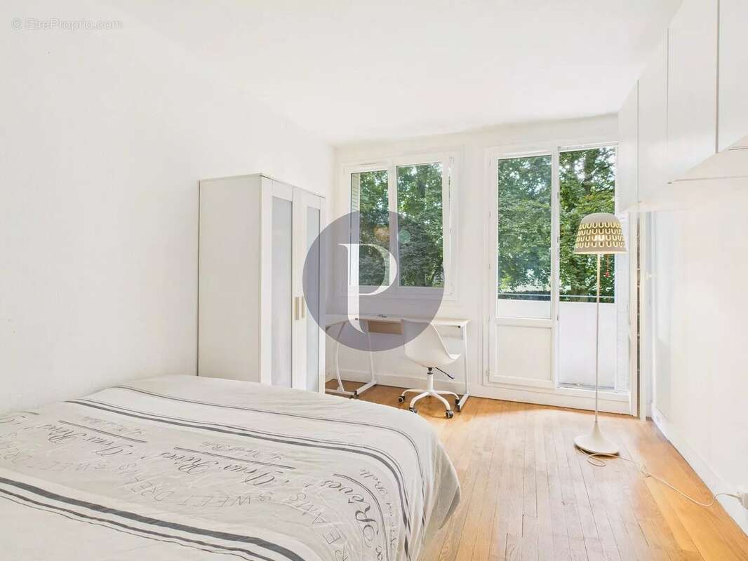 Appartement à BOURG-LA-REINE