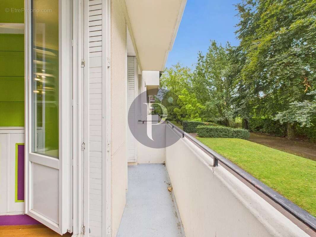 Appartement à BOURG-LA-REINE