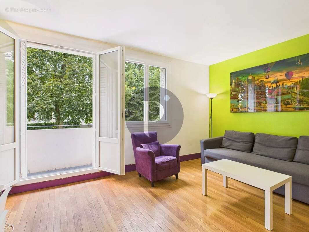 Appartement à BOURG-LA-REINE