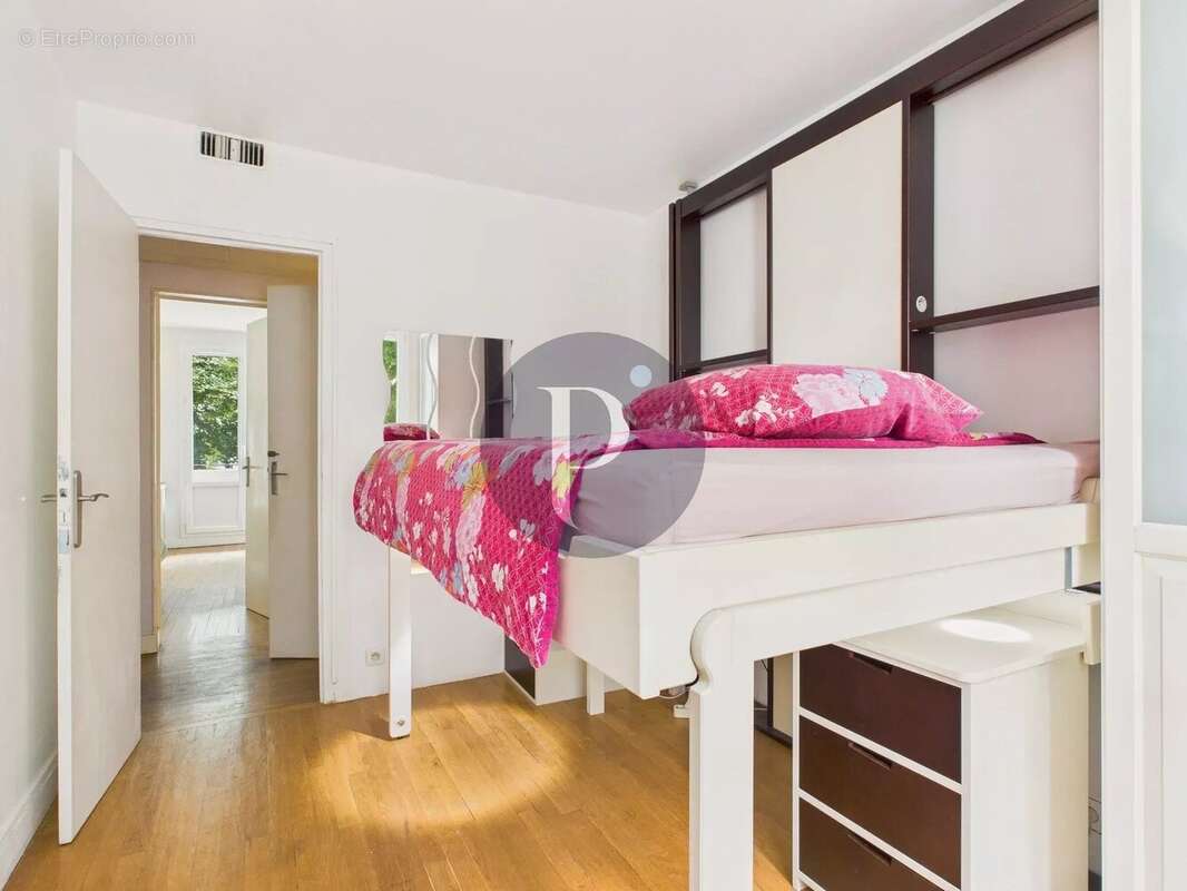 Appartement à BOURG-LA-REINE