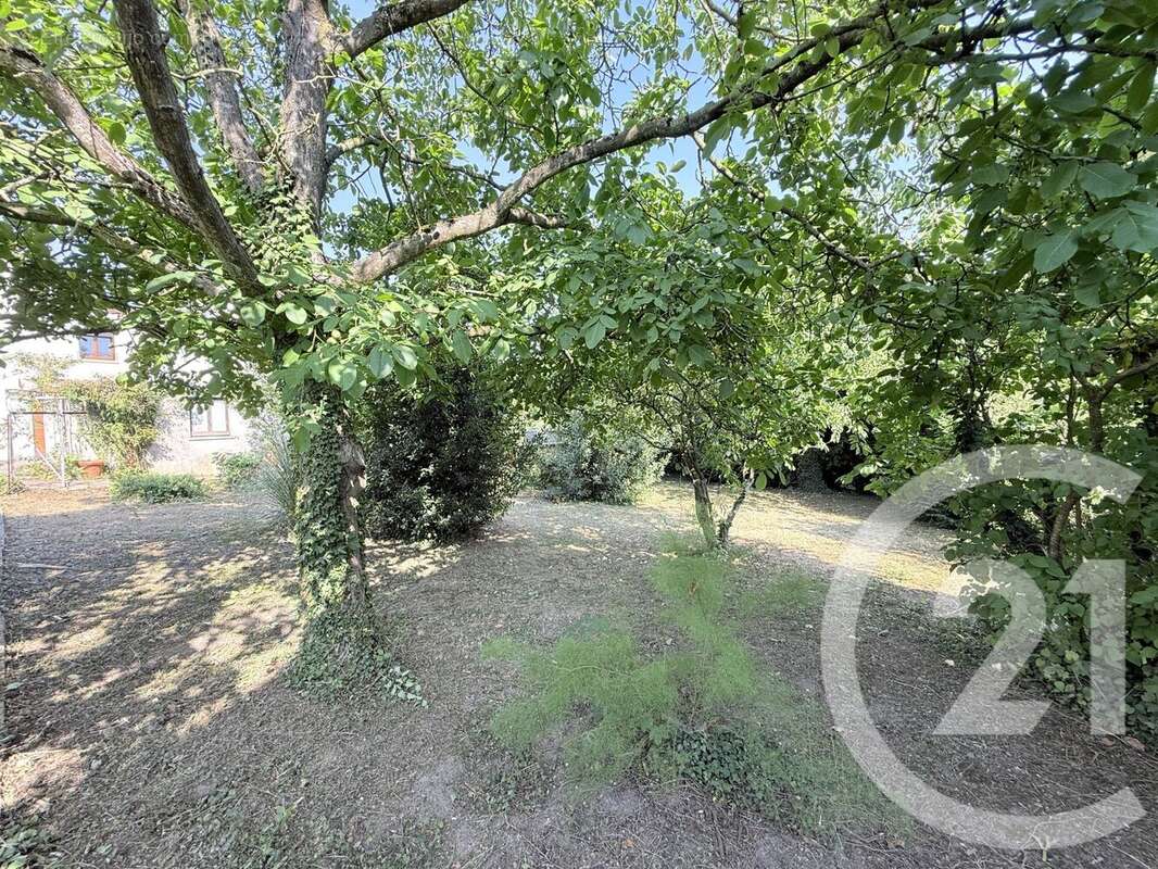 Maison à SAINT-QUENTIN