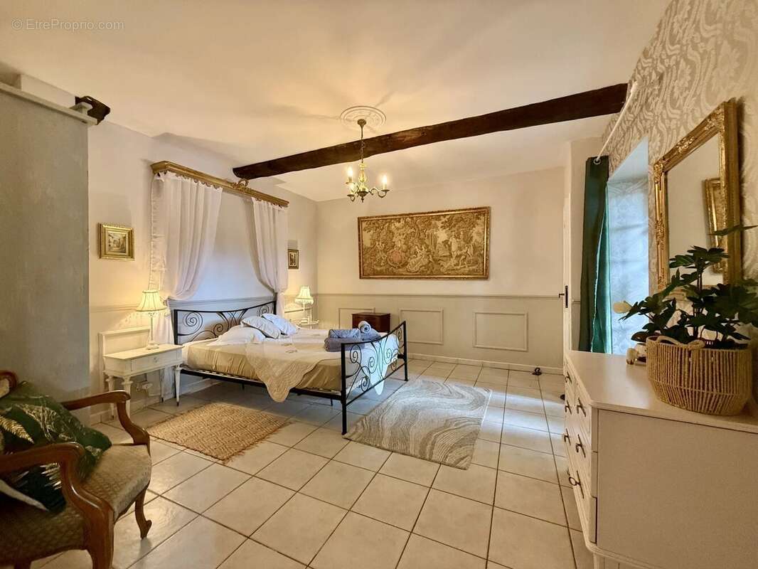 Maison à SAINT-ANDRE-DE-ROQUELONGUE