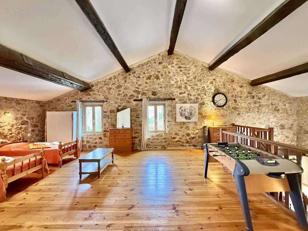 Maison à SAINT-ANDRE-DE-ROQUELONGUE