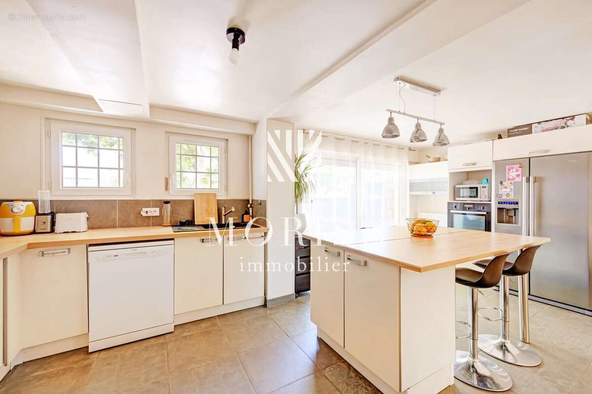 Maison à FONTENAY-SOUS-BOIS