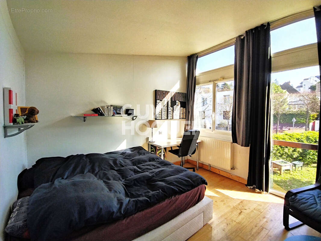 Maison à L&#039;HAY-LES-ROSES