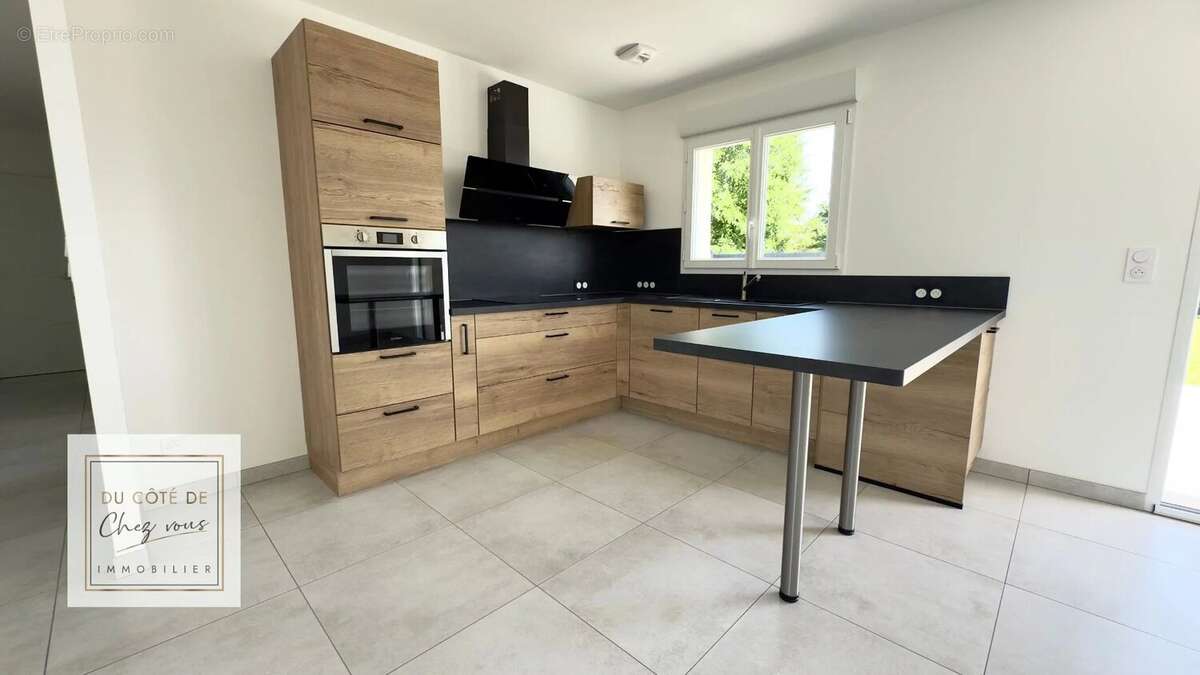 Maison à BREVIANDES