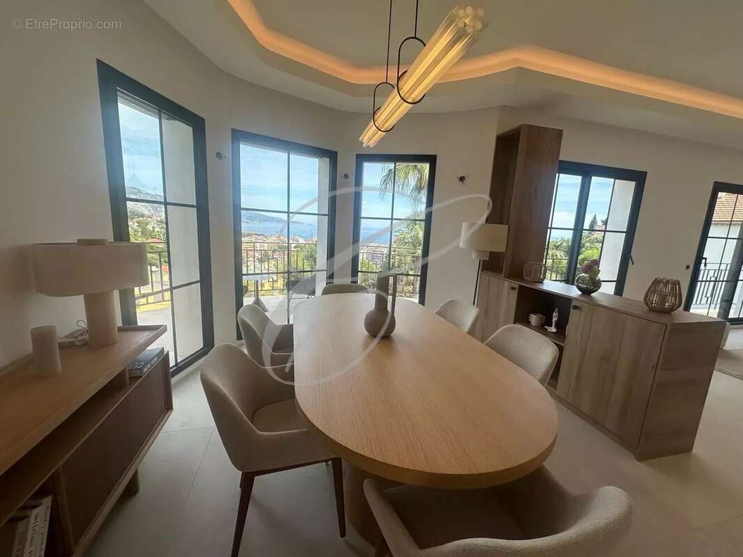 Maison à ROQUEBRUNE-CAP-MARTIN