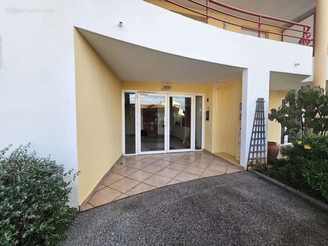 Appartement à SOLLIES-PONT