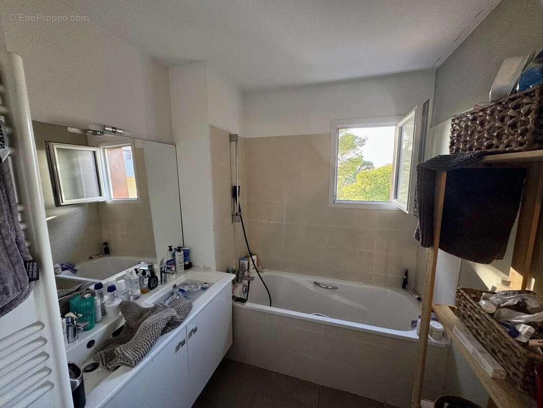 Appartement à MARSEILLE-10E