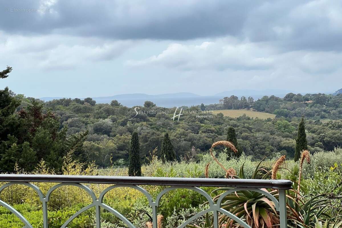Maison à LA CROIX-VALMER
