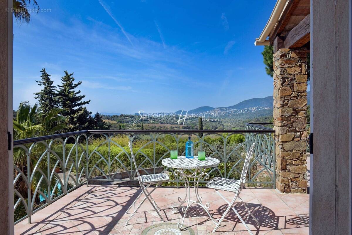 Maison à LA CROIX-VALMER