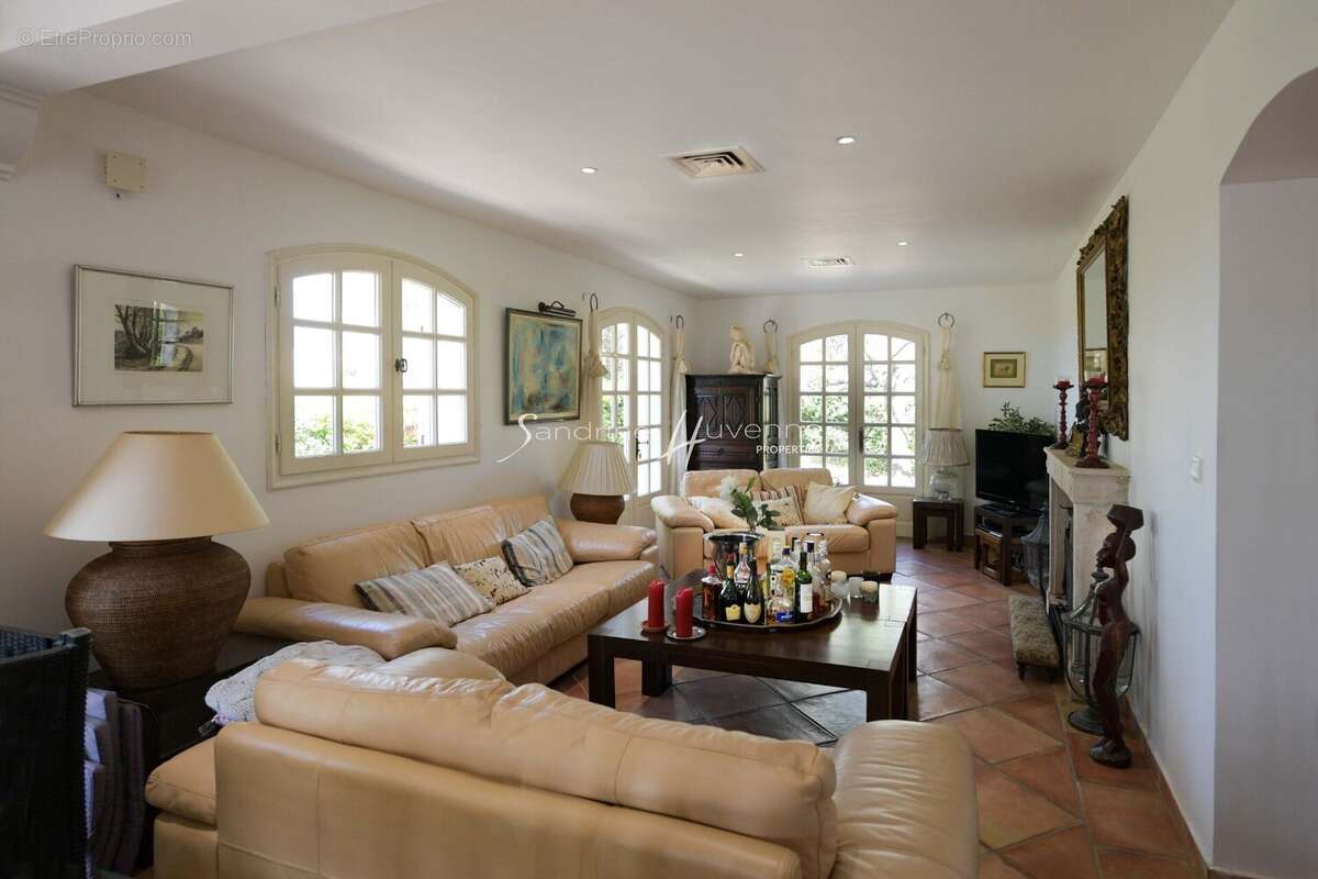 Maison à LA CROIX-VALMER