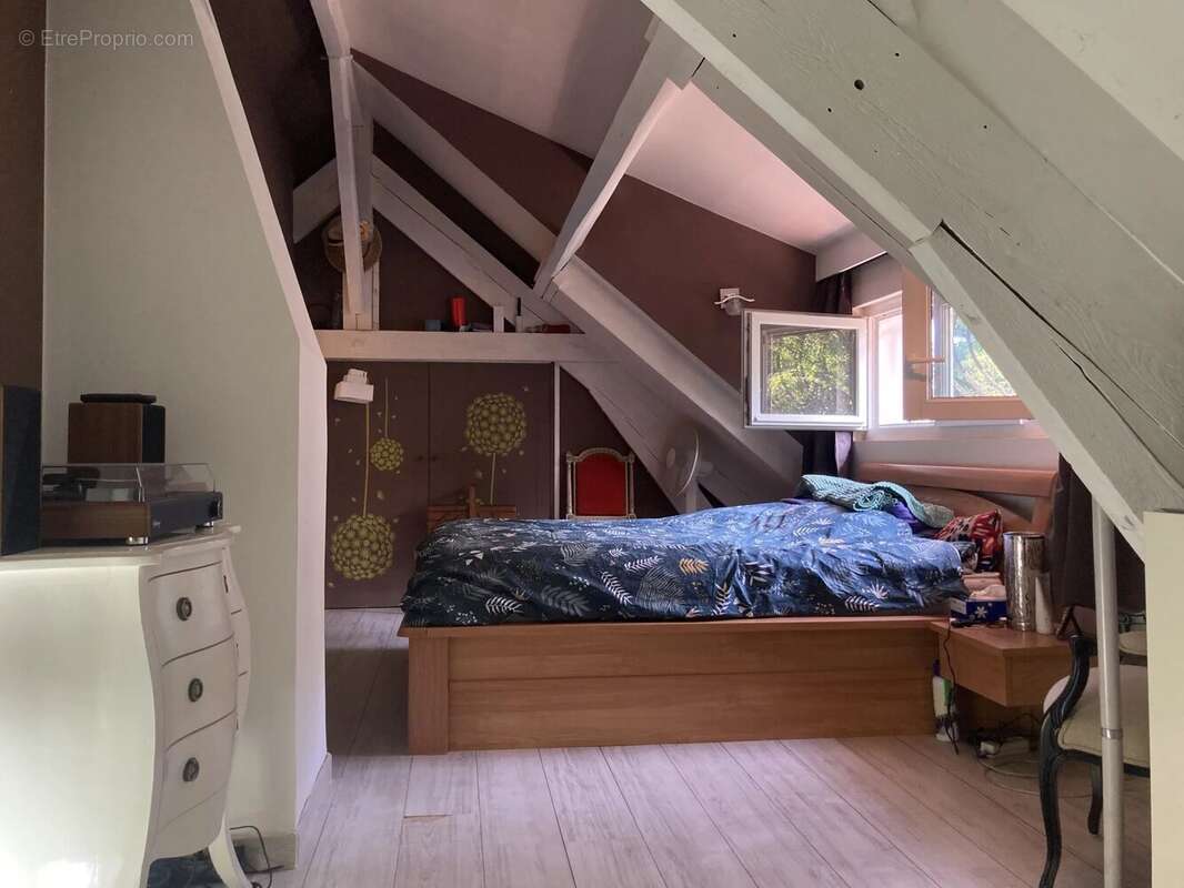 Maison à CONDE-SUR-VESGRE