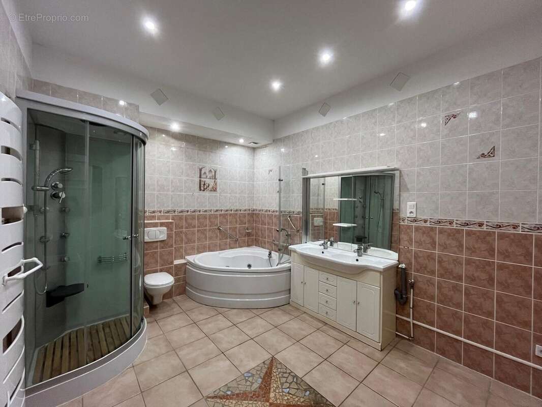 Appartement à VICHY